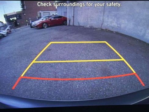 Used 2023 Hyundai Kona Limited image 27