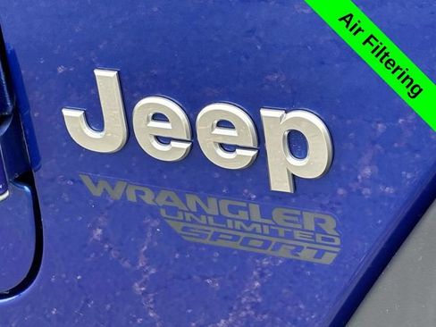 Used 2018 Jeep Wrangler Unlimited Sport S AWD/4WD image 31