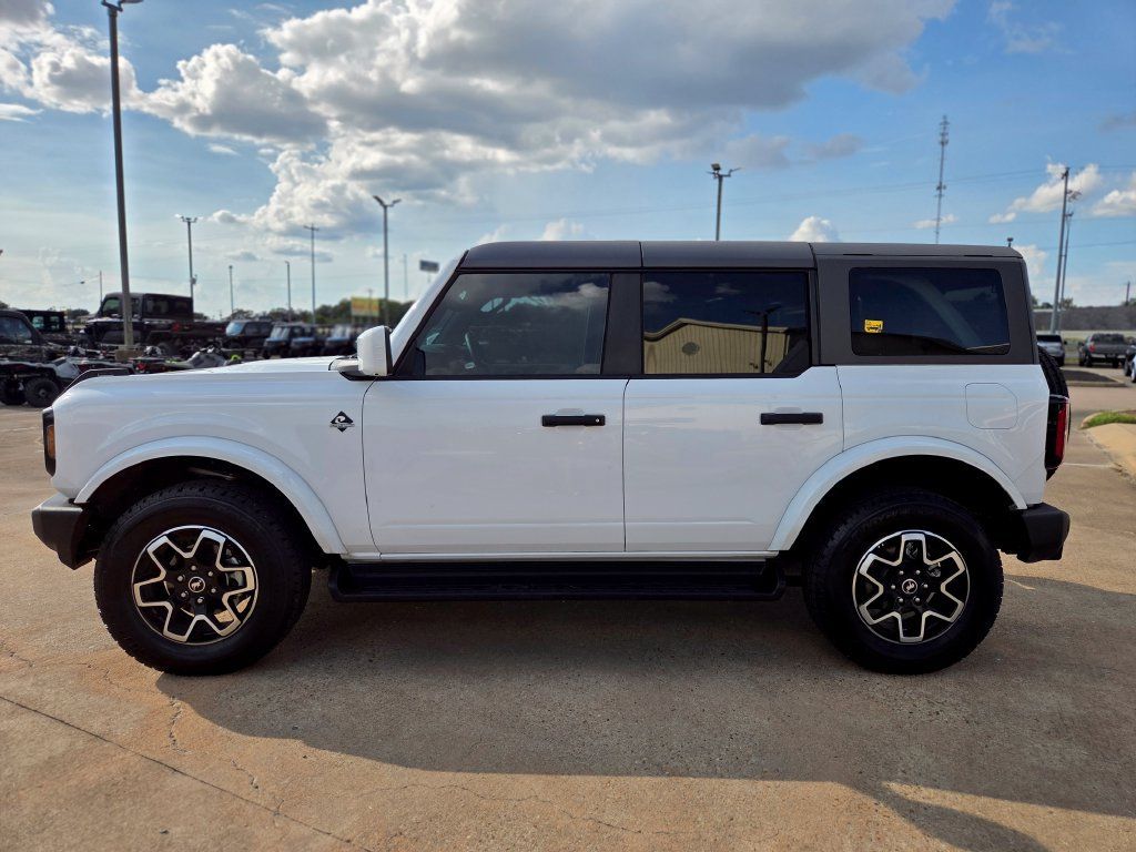 New 2026 Ford Bronco Outer Banks AWD/4WD image 8