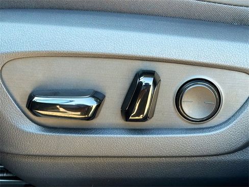 New 2026 Lexus NX 350 AWD image 25