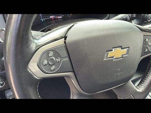 Used 2018 Chevrolet Colorado Z71 AWD/4WD image 12