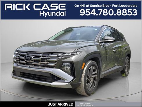 Used 2025 Hyundai Tucson Limited FWD image 1