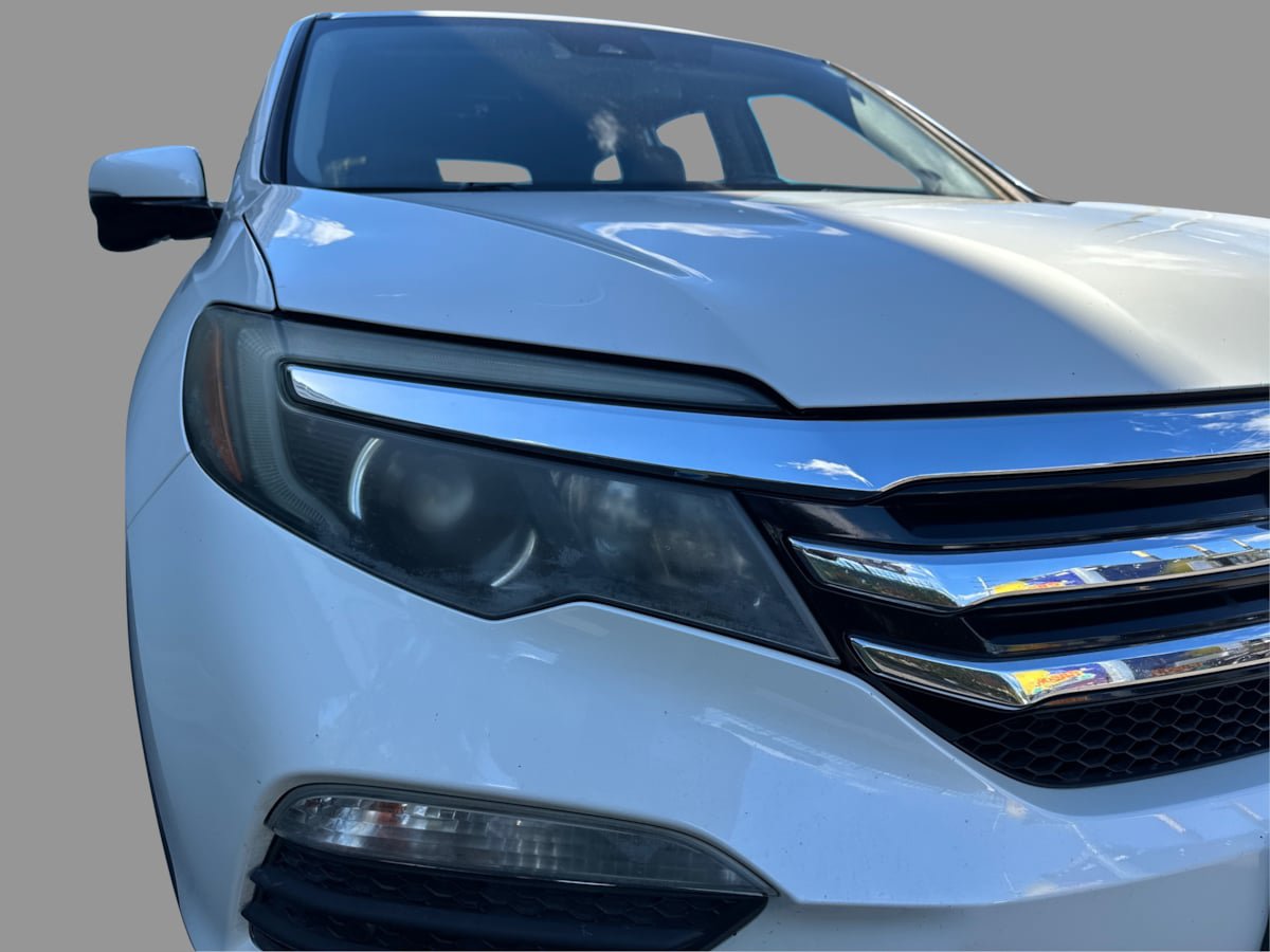 Used 2017 Honda Pilot Touring image 39