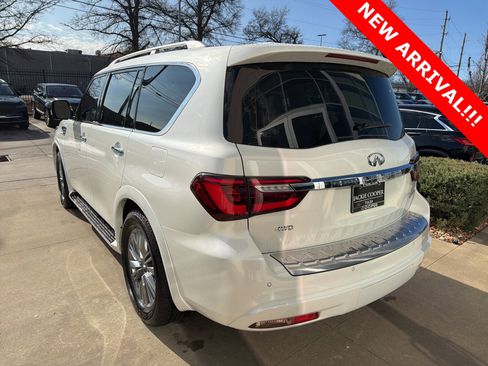 Certified 2024 INFINITI QX80 Luxe w/ Cargo Package image 4