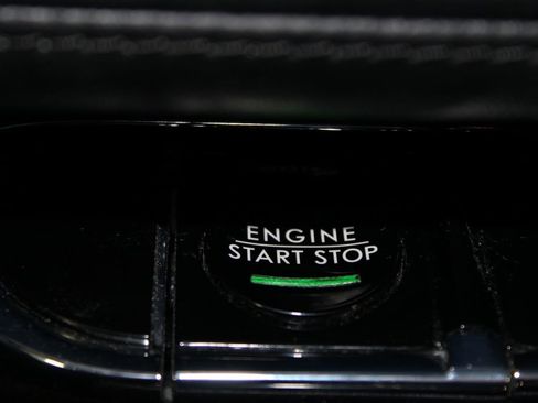 Used 2021 Lincoln Nautilus Reserve w/ Equipment Group 201A image 42