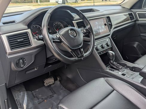 Used 2018 Volkswagen Atlas SE image 19