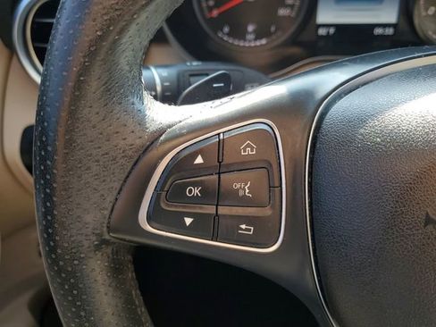 Used 2019 Mercedes-Benz GLC 300 image 25