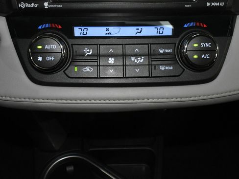 Used 2018 Toyota RAV4 XLE image 34