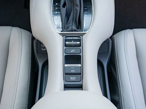 New 2026 Honda HR-V EX-L image 23