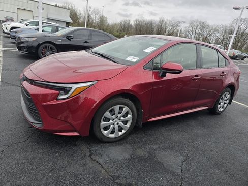 Certified 2024 Toyota Corolla LE image 4