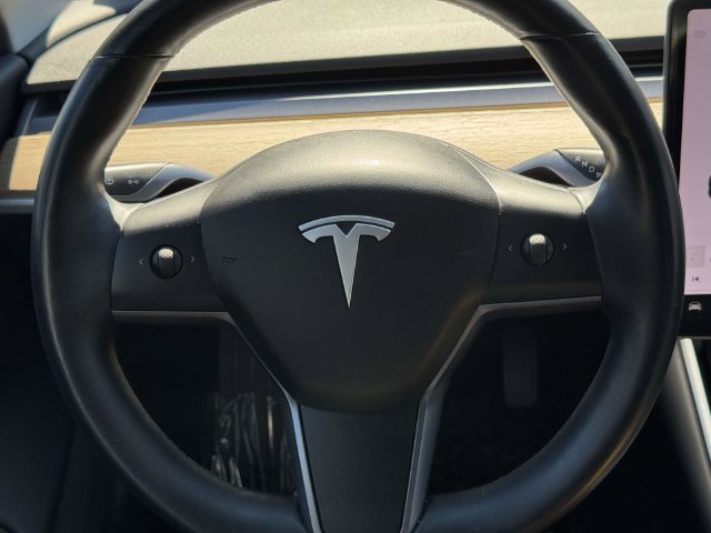 Used 2018 Tesla Model 3 Long Range RWD image 20