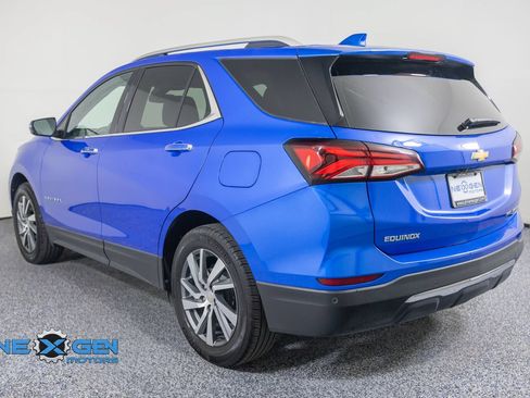 Used 2024 Chevrolet Equinox Premier AWD/4WD image 5