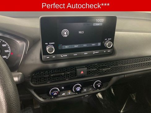 Used 2024 Honda HR-V LX image 3