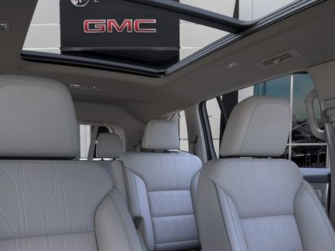 New 2026 Buick Enclave Avenir w/ Super Cruise Package FWD image 24