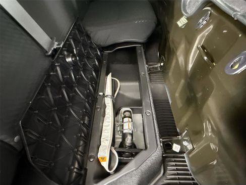 Certified 2023 Toyota Tacoma 4x4 Double Cab image 37