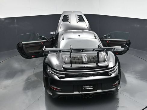 Certified 2024 Porsche 911 GT3 RS RWD image 29
