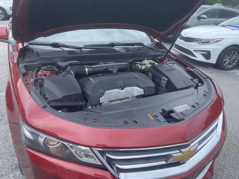 Used 2015 Chevrolet Impala LT FWD image 25