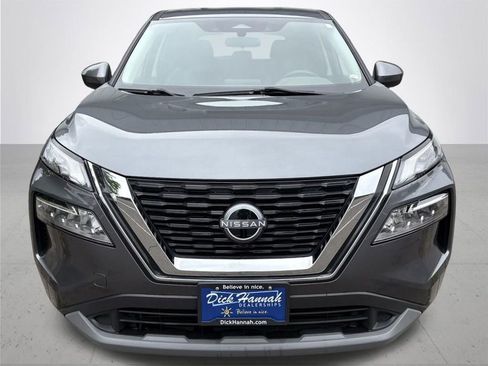 Certified 2023 Nissan Rogue SV image 3