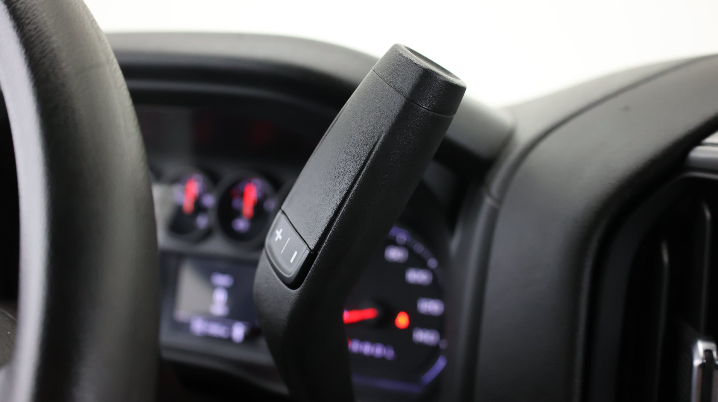 Used 2023 Chevrolet Silverado 1500 Custom AWD/4WD image 32