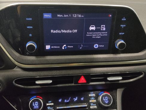 Used 2022 Hyundai Sonata SEL w/ Convenience Package FWD image 25