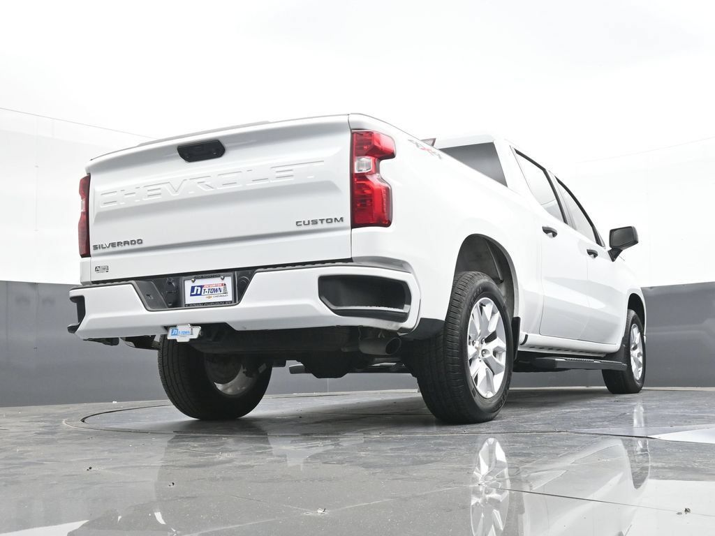 Used 2025 Chevrolet Silverado 1500 Custom AWD/4WD image 45
