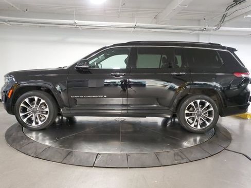 Used 2022 Jeep Grand Cherokee L Overland w/ Luxury Tech Group IV AWD/4WD image 14