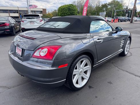 Used 2005 Chrysler Crossfire Limited RWD image 25