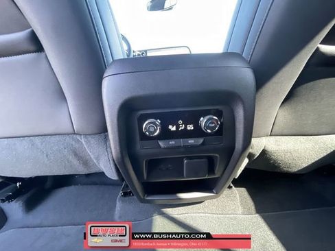 New 2025 Chevrolet Traverse LT w/ Enhanced Driving Package image 21