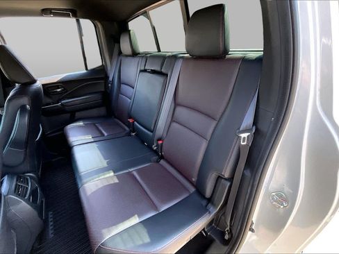 Used 2022 Honda Ridgeline Black Edition image 20
