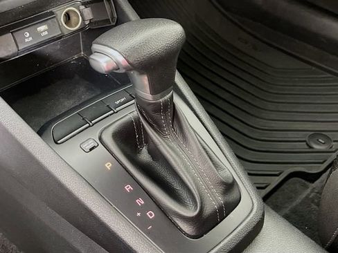 Used 2020 Kia Rio S FWD image 17