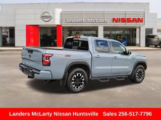 Used 2023 Nissan Frontier PRO-4X w/ Pro Convenience Package AWD/4WD video 3