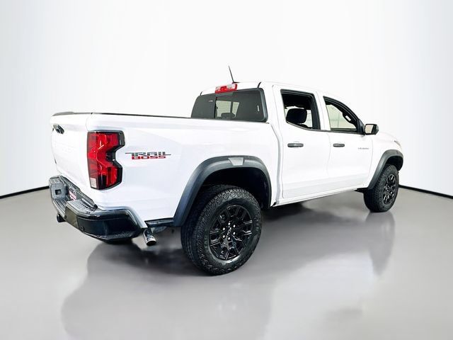 New 2025 Chevrolet Colorado Trail Boss w/ Off-Road Front Bumper Package AWD/4WD image 5