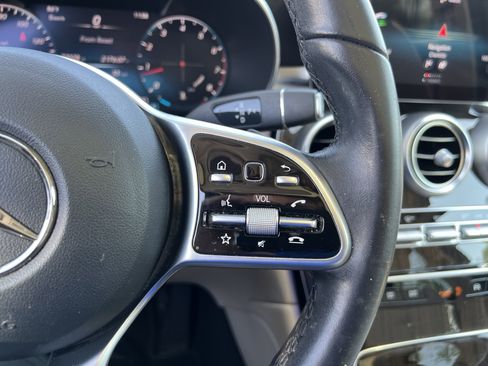 Certified 2021 Mercedes-Benz GLC 300 image 20