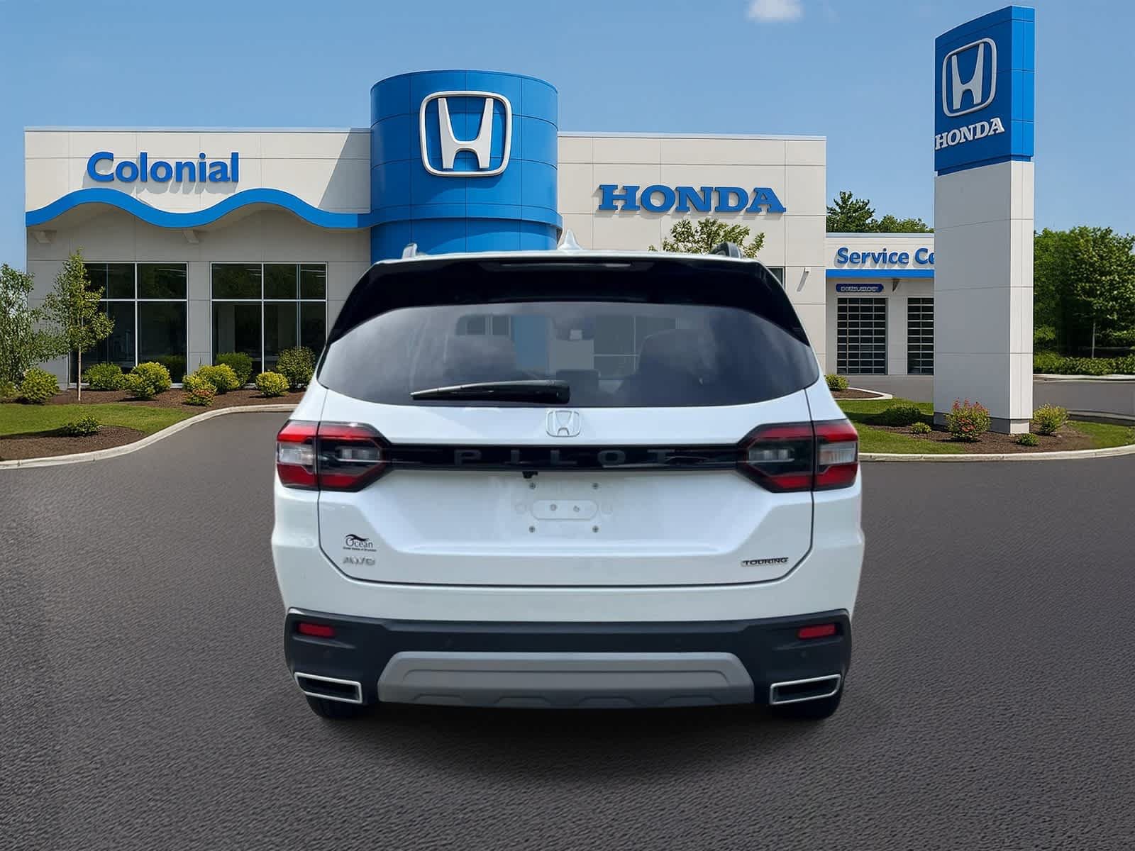Used 2024 Honda Pilot Touring image 5