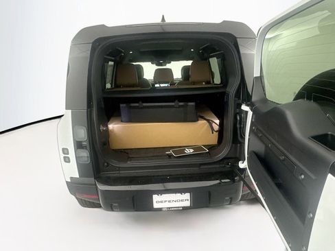 New 2026 Land Rover Defender 110 S AWD/4WD image 26