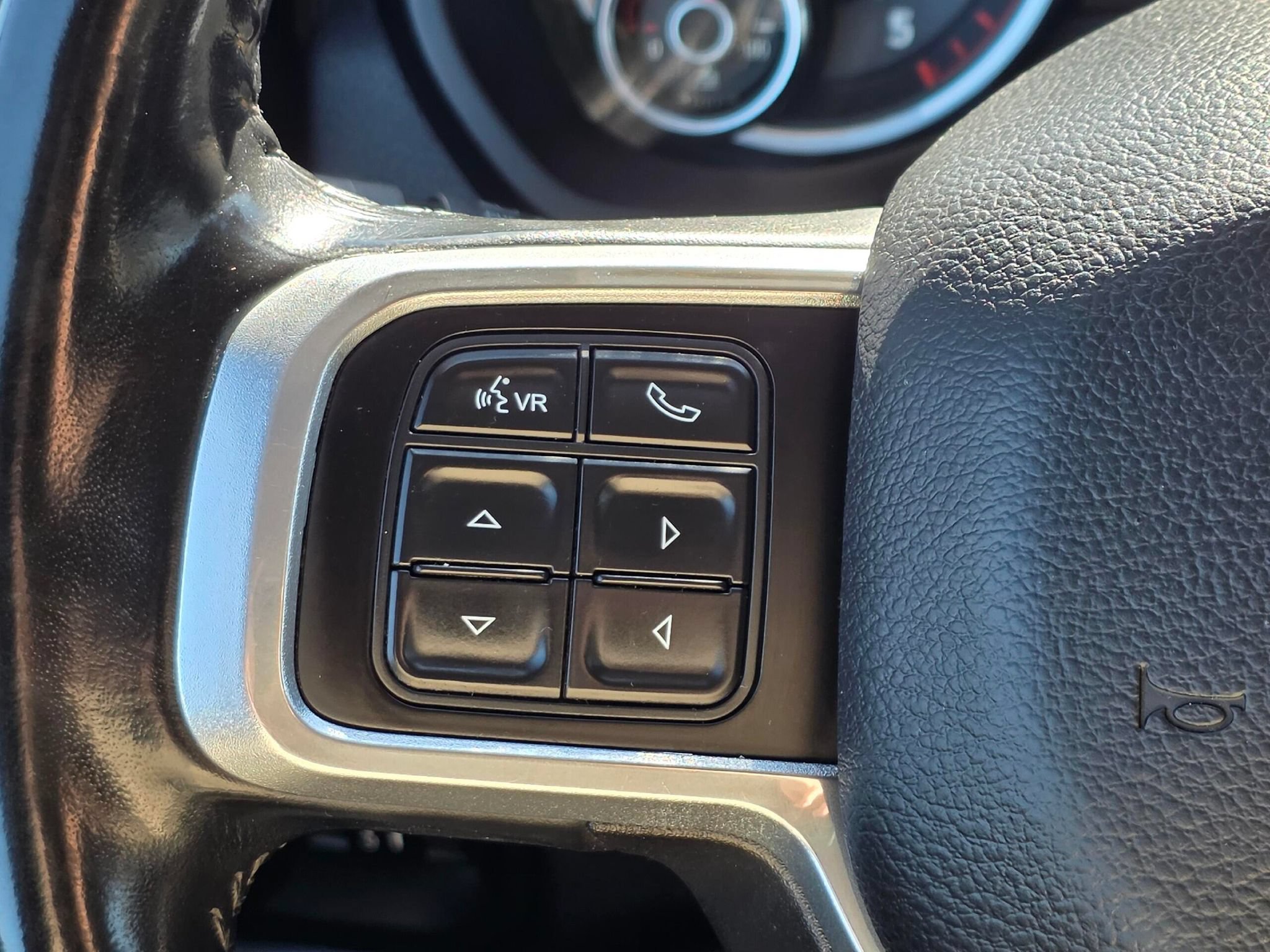 Used 2022 RAM 2500 Laramie AWD/4WD image 22