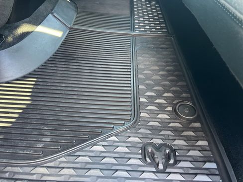 Used 2021 RAM 1500 Big Horn image 28