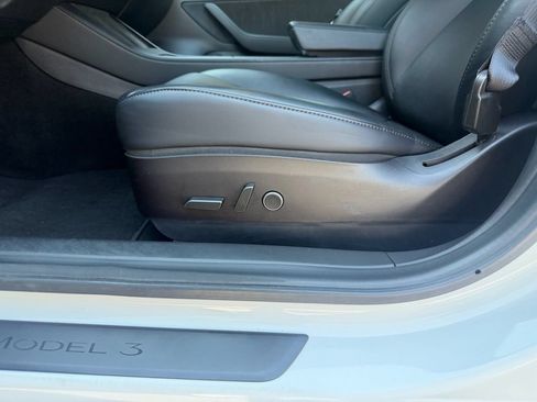 Used 2021 Tesla Model 3 Long Range AWD/4WD image 28