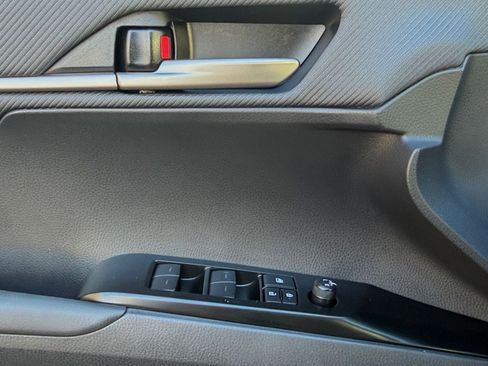 Used 2025 Toyota Camry LE image 20