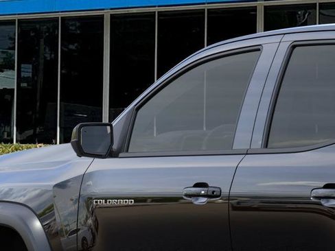 New 2026 Chevrolet Colorado ZR2 w/ Technology Package AWD/4WD image 12