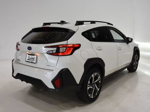 Used 2024 Subaru Crosstrek 2.0i Premium AWD/4WD image 4