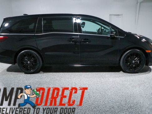 Used 2025 Honda Odyssey Sport-L image 6