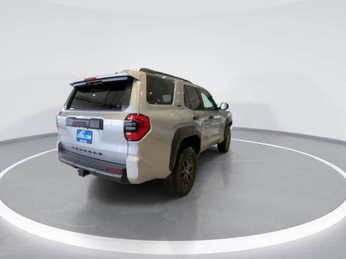 New 2026 Toyota 4Runner SR5 image 8