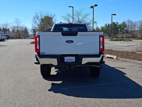 Used 2025 Ford F350 XLT w/ Snow Plow Prep Package image 6