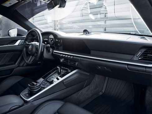 Used 2024 Porsche 911 Turbo image 36