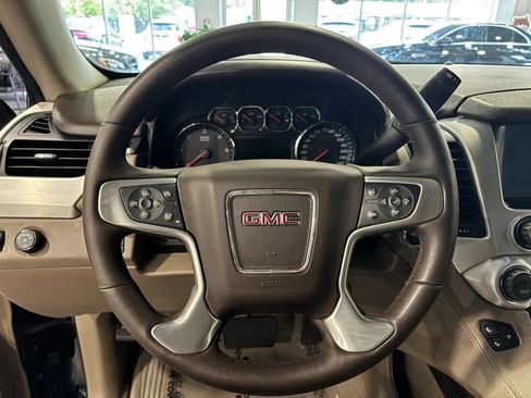 Used 2019 GMC Yukon SLT w/ Open Road Package RWD image 31