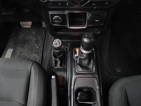 Used 2022 Jeep Wrangler Unlimited Sport image 21