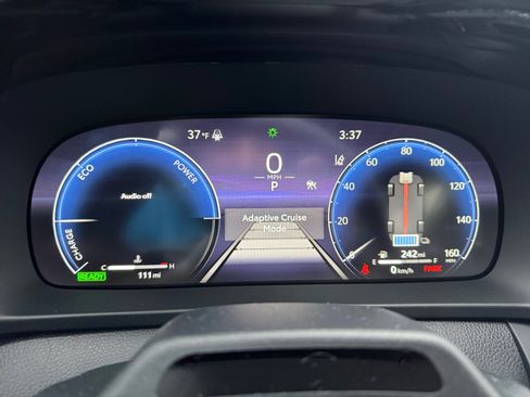 New 2026 Toyota Crown Signia image 14