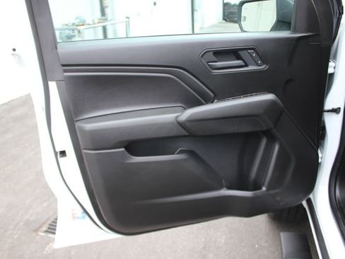 Used 2025 Chevrolet Colorado Trail Boss AWD/4WD image 20