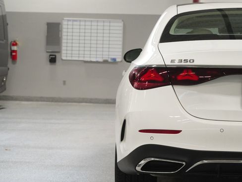 New 2026 Mercedes-Benz E 350 4MATIC Sedan image 13